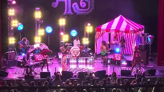 Foxy Shazam - Man In Bloom (partial clip) NYE 2023/2024