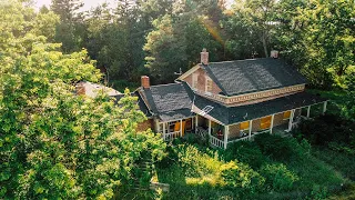 160 year old abandoned heritage farmhouse in the woods (Forgotten Homes Ontario Ep.66)