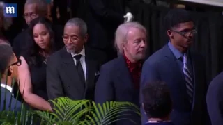 Fans say goodbye to Chuck Berry at public.