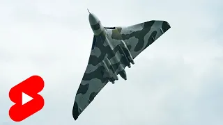 Vulcan XH558 setting off car alarms! #short #XH558