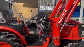 Трактор Kubota и прицеп Уралец