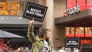 US-Rassenproteste am "Black Friday": Demonstranten fordern Boykott der Schnäppchenjagd