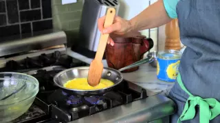 How To Cook Eggs in a Stainless Steel Skillet without Sticking