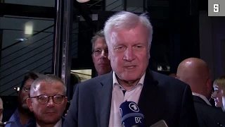 Seehofer im Unionsstreit: Erst Rücktritt, dann doch nicht | DER SPIEGEL