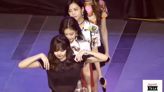 As If It's Your Last - Jisoo Fancam Live