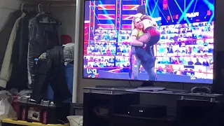 Raw: Natalya/Tamina vs. Jax/Baszler: Women’s Tag Team Championship Match