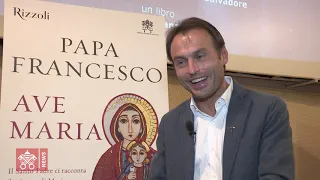 La "normalità" di Maria nell'intervista di Papa Francesco