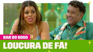 AUTÓGRAFO NA CALCINHA! Tati Quebra barraco REVELA maluquice de fã! | Bar do Gogó | Humor Multishow