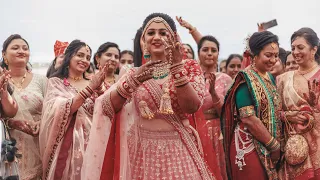 Best surprise dance by bride || Best Indian wedding dance || Bollywood wedding dance by Bride..