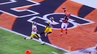 Ja’Marr Chase INSANE one hand catch vs Steelers (Did Not Count😭)