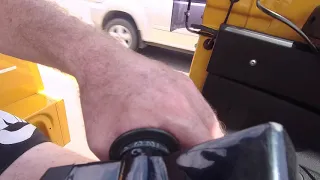 How to Change Gear in a Bajaj RE Auto Rickshaw Tuk Tuk