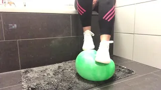 Beachball ASMR mit meinen neuen Adidas Nizza