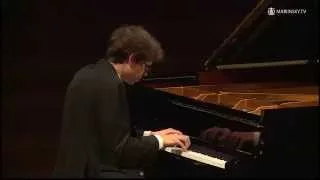 Lucas Debargue's  jazz improvisation in Russia, after classical recital