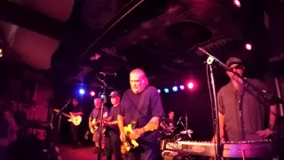 Los Lobos 2015-10-10 'That Train Don't Stop Here'
