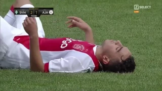 Abdelhak Nouri zakt in elkaar - hartaanval Ajax - Werder Bremen 08 juli 2017