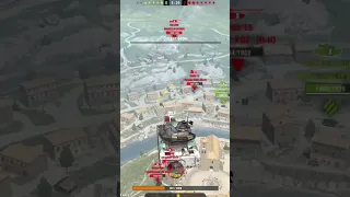 Безумие в «Гравитации» Tanks Blitz