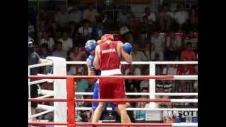 Полуфинальный бой Евгения Тищенко против Тадаса Тамасаускаса на Универсиаде в Казани 9 июля 2013