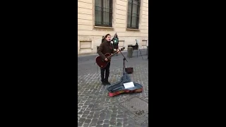 Singer in Rome (wish you were here)