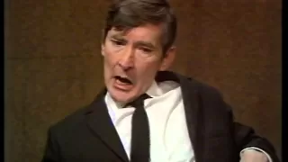 Kenneth Williams - on accents - on Parky