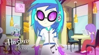 Equestria Girls - Rainbow Rocks EXCLUSIVE Short - 'Music to My Ears'