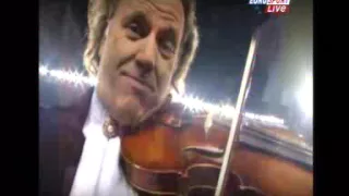 André Rieu et le public lensois   Au nord, c'était les corons