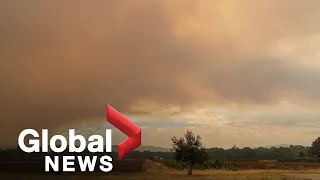 Wooroloo bushfire destroys dozens of homes in Western Australia