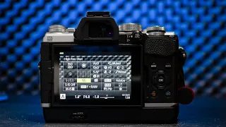 Olympus Pro Capture, High Res Shot, Self-Timer Options - [Explained]