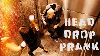 Отвалилась бошка на глазах у людей | Head Drop Scare Prank