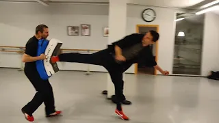 Jeet Kune Do Sidekick Against Two Kicking Shields