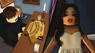 Perdió a su novia y decidió traerla de regreso | Ouija | Historia de TERROR