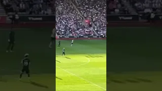 Mo Salah hits the post for Liverpool. Southampton 4-4 Liverpool FC