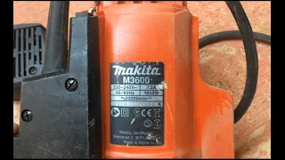 Розібрав фрезер Makita m3600