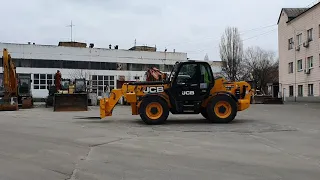 JCB 535-140 HI VIZ 2015 UBMtrade Демонстрация работоспособности