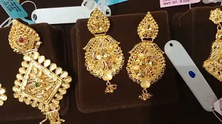 4 grams gold earrings collection 🤩 mahalaxmi gold & diamonds ❤️‍🔥#goldjewellery#thalichain#marriage