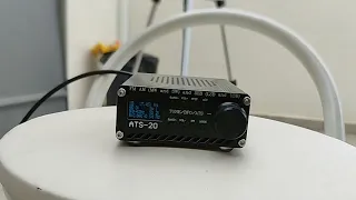 Rádio ATS 20, em 11 m, 27.465 Khz, USB.