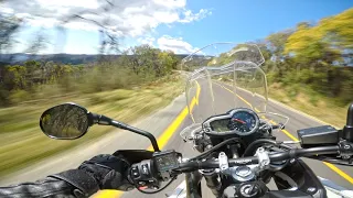 Triumph tiger 800 onboard!