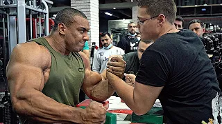 SCHOOLBOY VS LARRY WHEELS - WORLD STRONGEST BODYBUILDER | ARM WRESTLING 2020