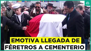 Emotiva llegada de féretros de Carabineros a cementerio de Lebu