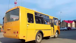 Автобус ПАЗ-4234 N° КЕ 814 66  маршрут номер 12 и ПАЗ-32053 70 N° КЕ 810 66 маршрут номер 13