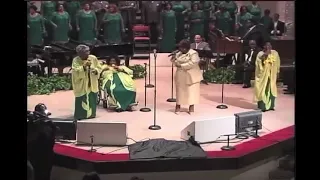 Delois Barrett Campbell & The Barrett Sister Singing- Jesus Will