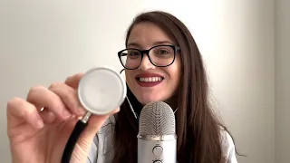 ASMR - La specializzanda ti visita👩🏻‍⚕️🩺 *roleplay medico con blue yeti*