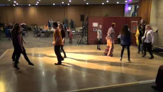 Probe der Elite-Tanzgruppe im Zauberschloss 2015 - Tanz J.B. Milne - Musik Petronella