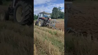 Zetor 7011 oranje plowing rabewerk 14 cola