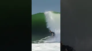 Kolohe Andino in El Salvador