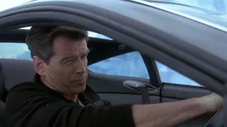 Die Another Day - Car Chase (1080p)