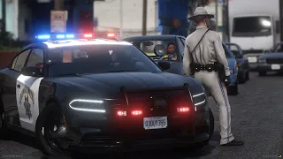 [EPISODE 37] FIVEM - CALIFORNIA HIGHWAY PATROL!