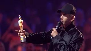 Justin Bieber wins International Male Solo Artist | The BRIT Awards 2016