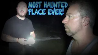 3AM in The Most Haunted Cemetery in Florida! Ghosts Show Their Power!
