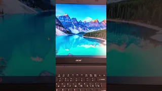 Acer EX2519-10RW  intel Atom x5-E8000  4/240
