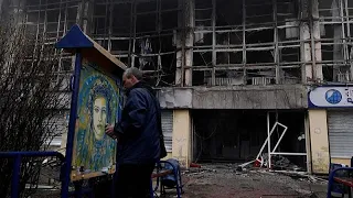 French artist sprays 'symbols of support' amidst Kyiv's war-ravaged streets